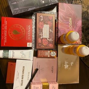 Makeup bundle
